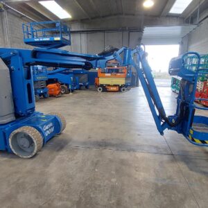 ARTICOLATA 11M GENIE Z3020NRJ 2016 usata