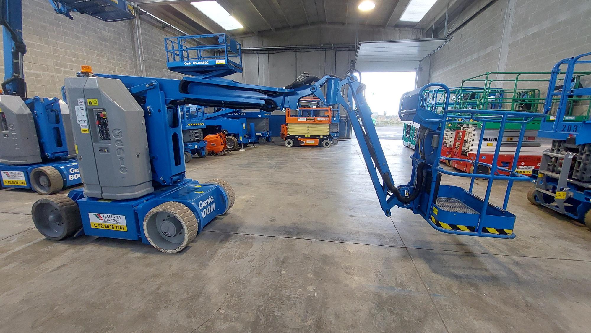 ARTICOLATA 11M GENIE Z3020NRJ 2016 usata