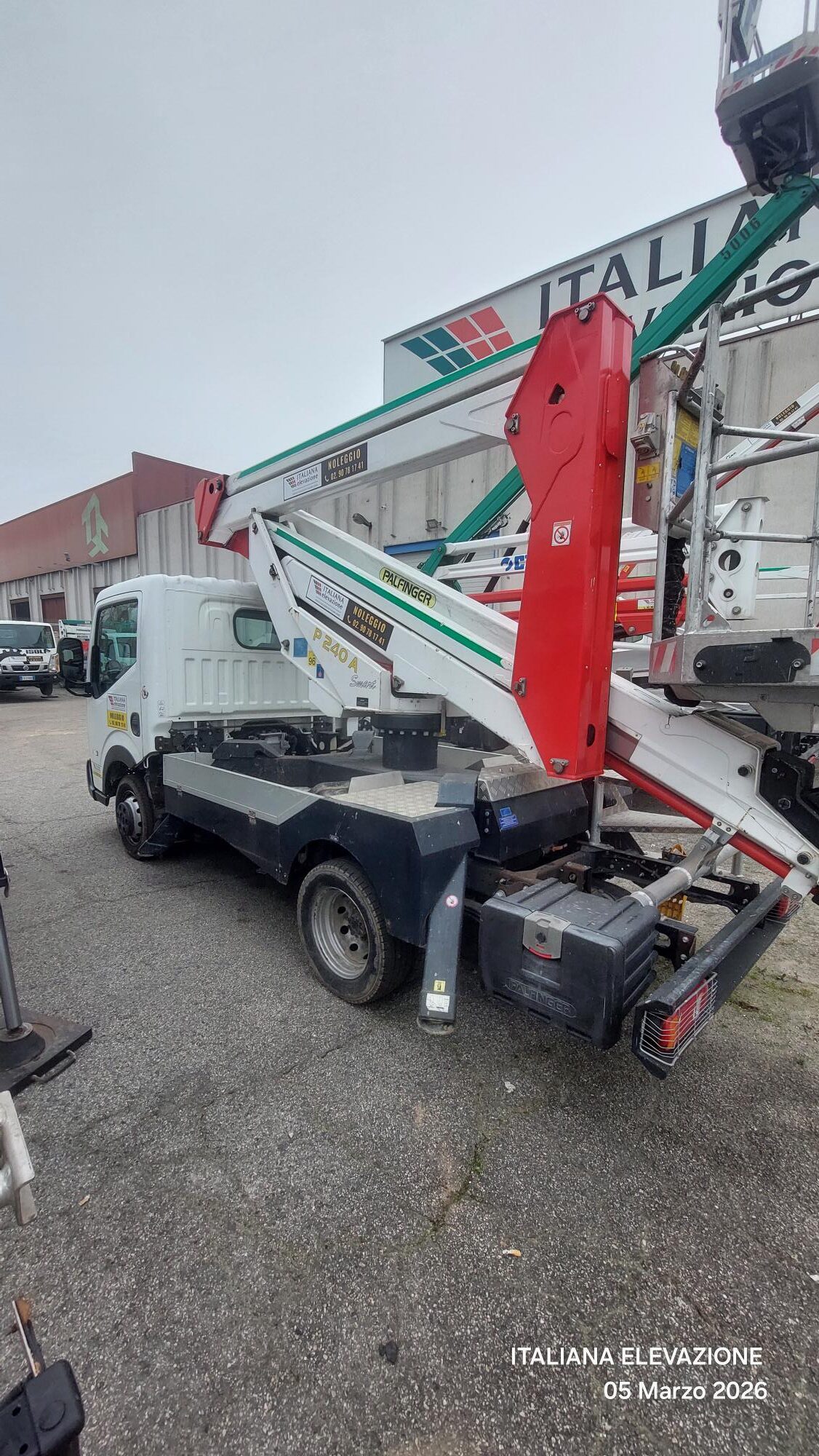 ARTICOLATA PALFINGER P240A USATA